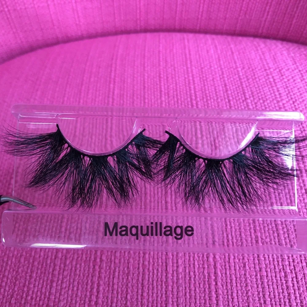 Maquillage Lashes - Picture 2 of 2